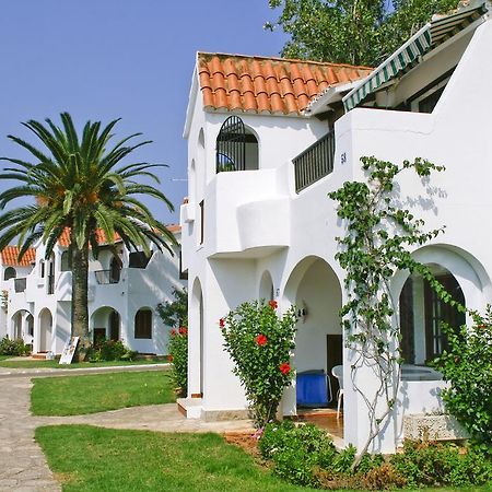 Son Bou Apartments Luaran gambar