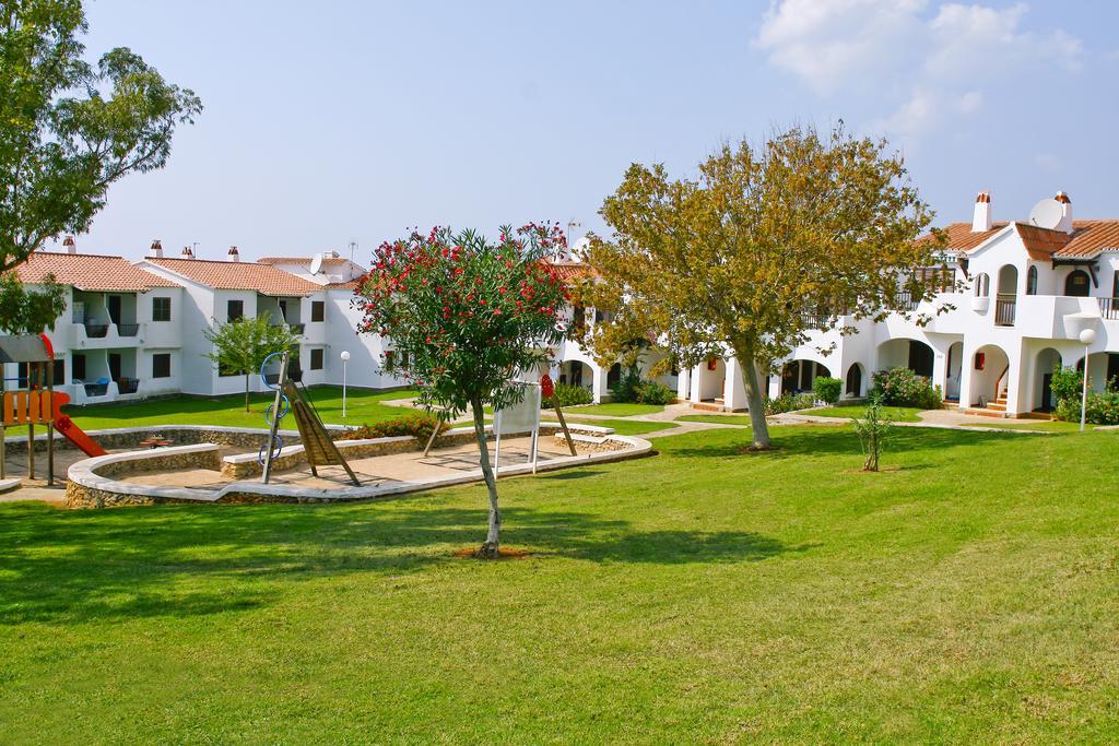 Son Bou Apartments Luaran gambar