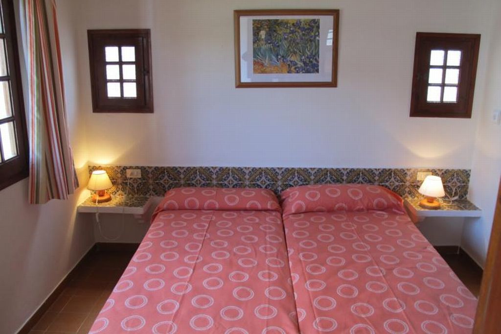 Son Bou Apartments Luaran gambar
