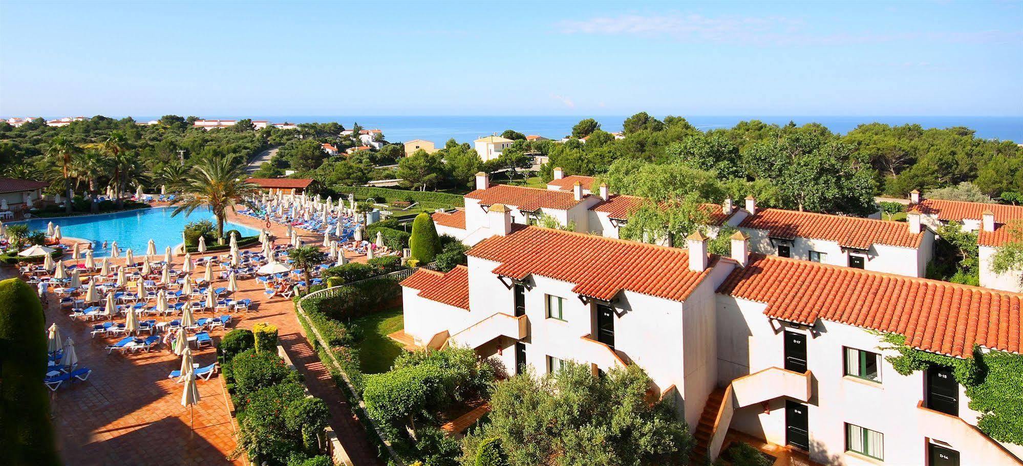 Son Bou Apartments Luaran gambar